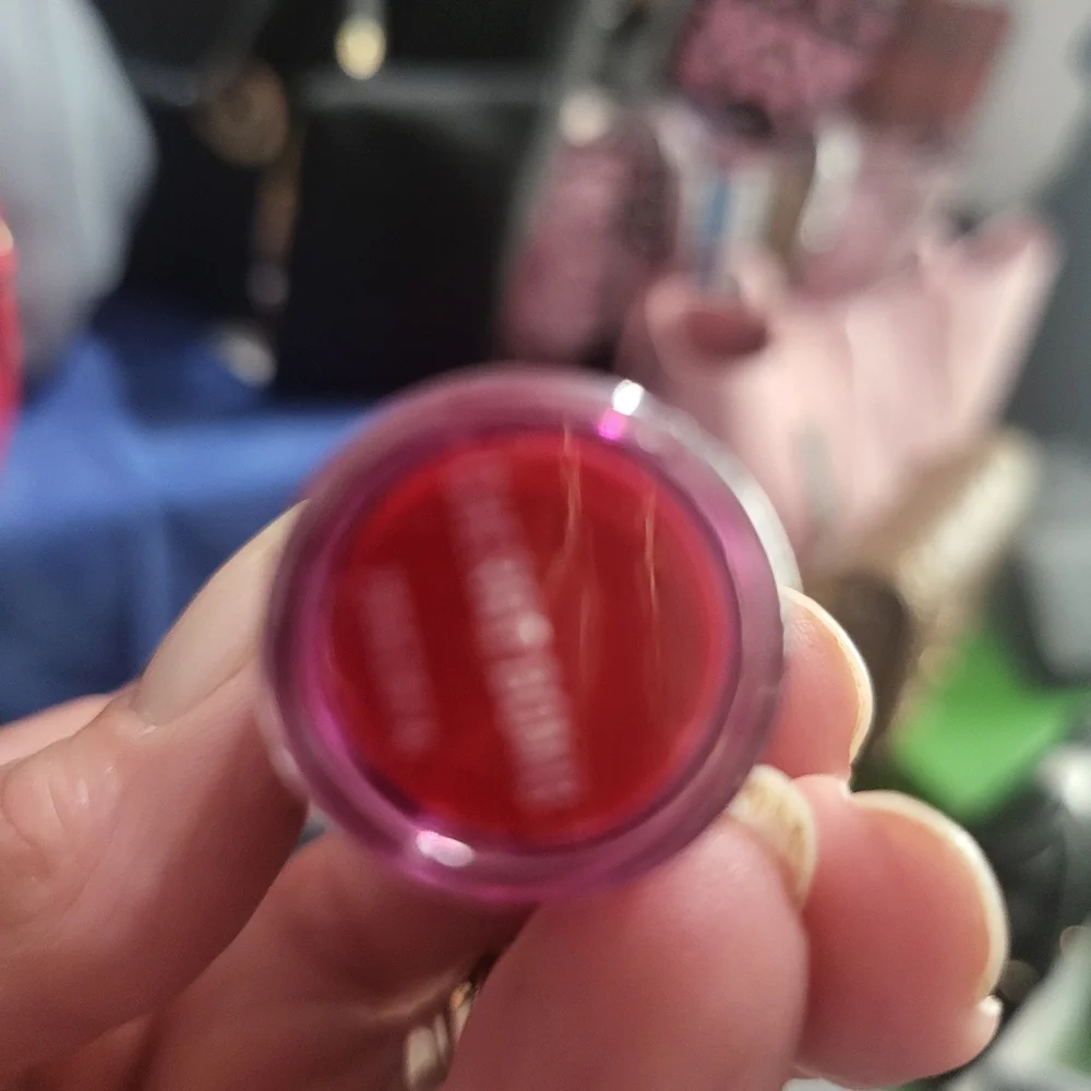 Revolution lip gloss